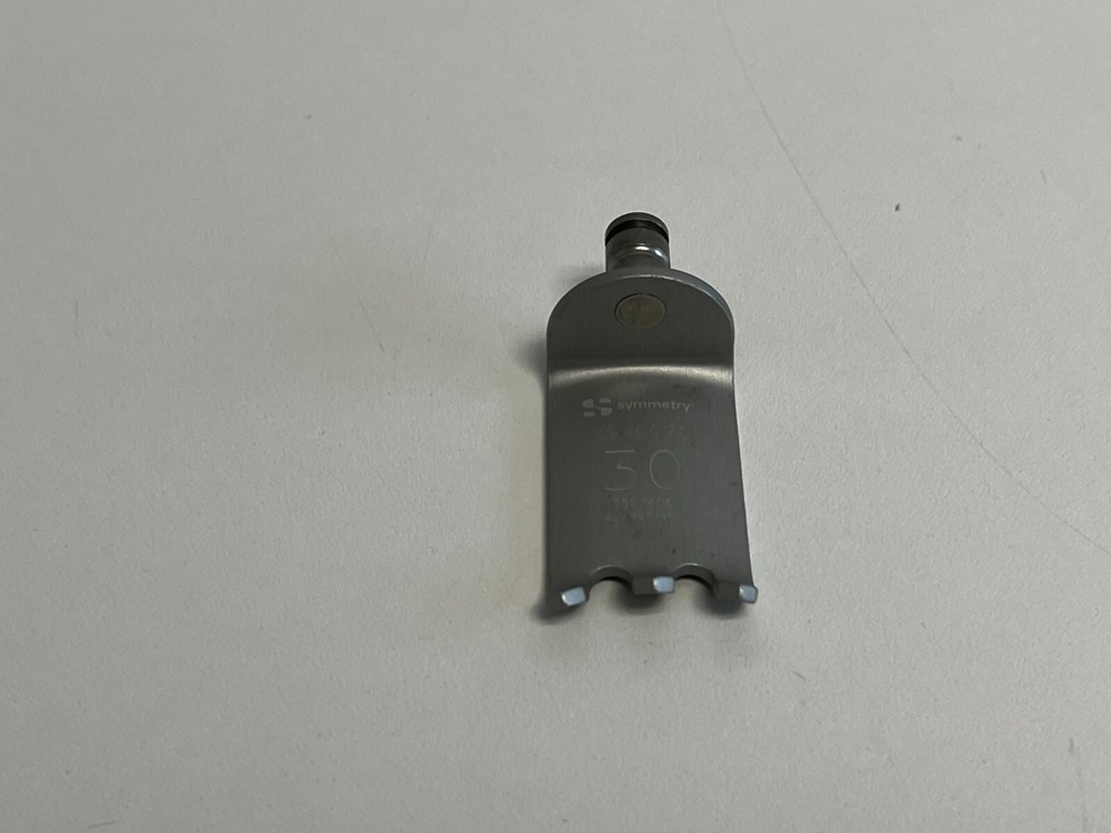 LL7:   Symmetry 30 Instrument