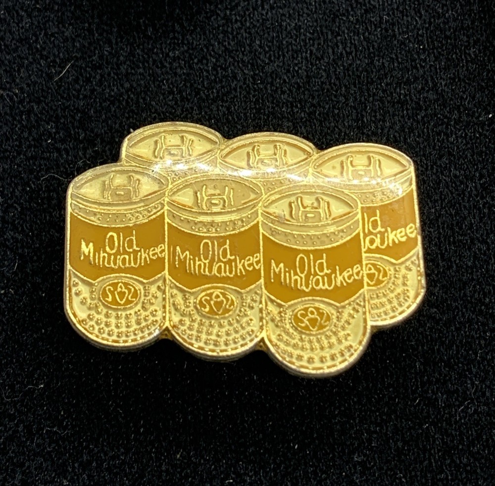 VINTAGE BEER PIN (LOT) QTY:18 (DIFF BRANDS/STYLES)