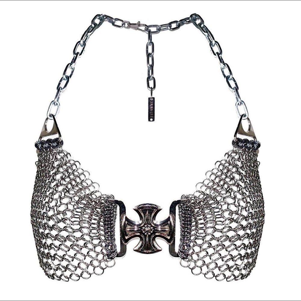 SKNDLSS chainmaille bra