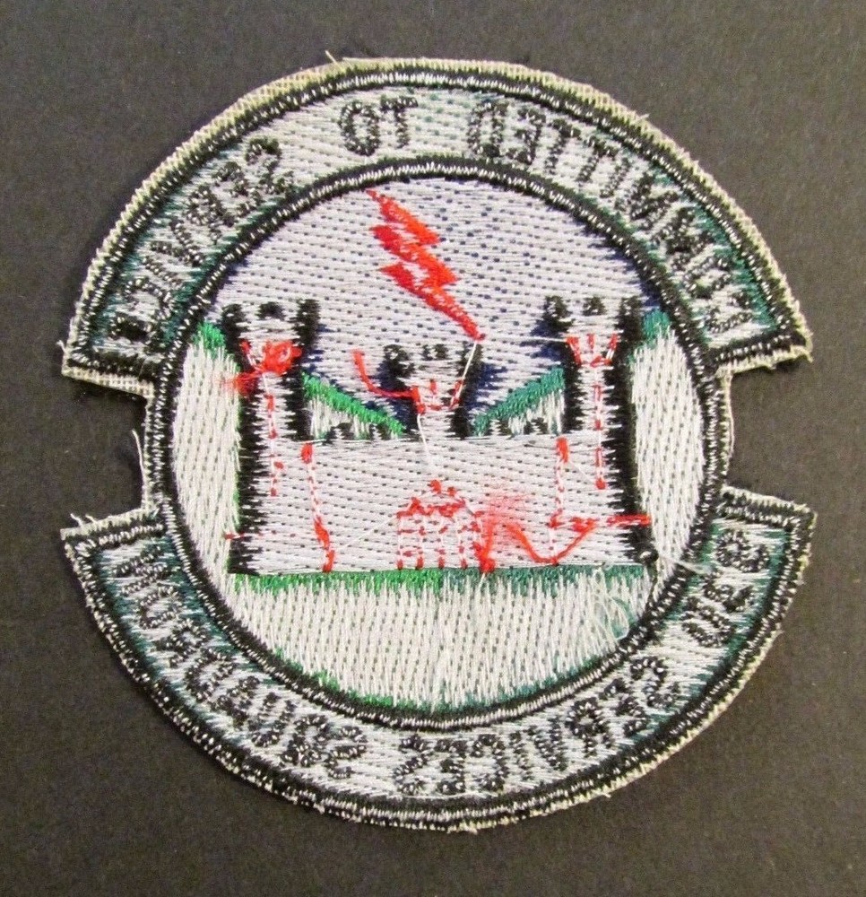 VINTAGE USAF 93D SERVICES SQUADRON EMBROIDERED PATCH