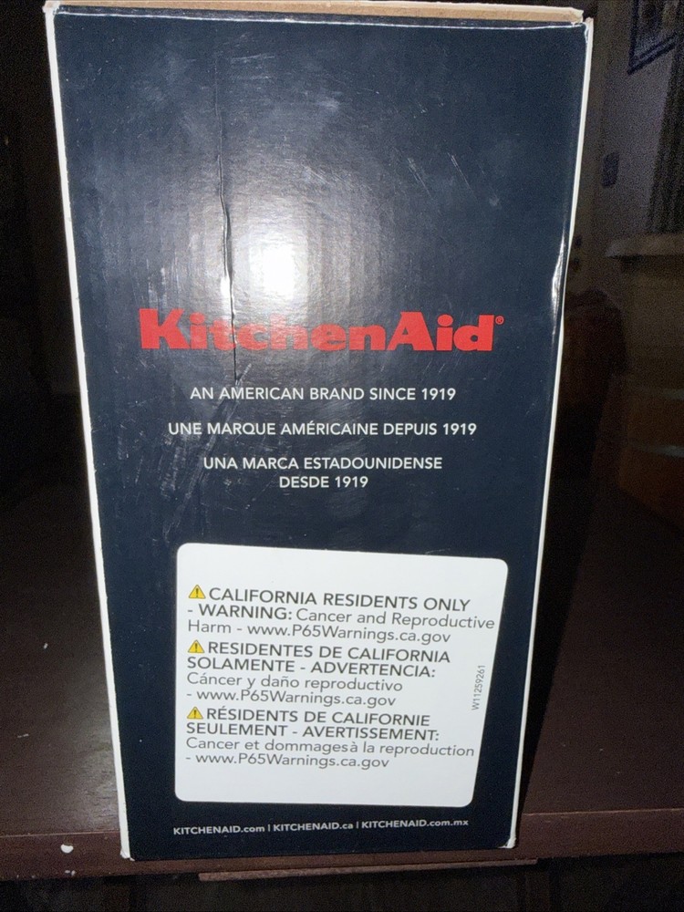 KitchenAid JE Citrus Juicer with Strainer Attachment