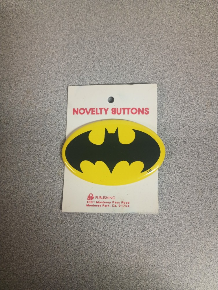 1964 DC Comics Oval Batman Logo Pin (ON CARD)