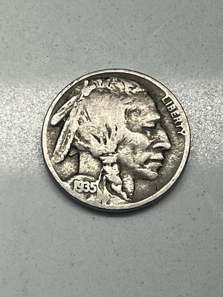 1935- P Buffalo Nickel