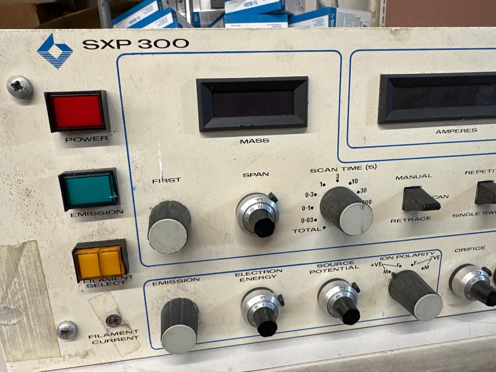 V. G. Quadrupoles Model 601 Mass Spectrometer Controller