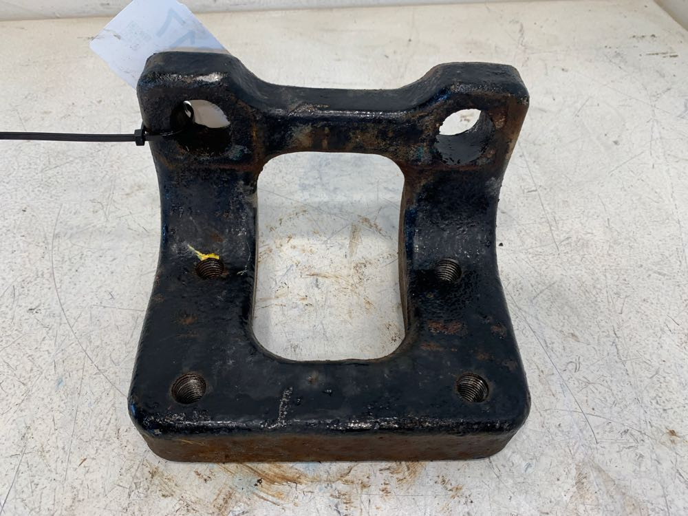 2019 International RH Engine Mount (548-11917)