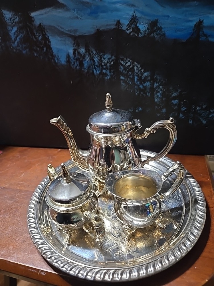 Vintage: Miniature 4 Piece Footed Tea Set