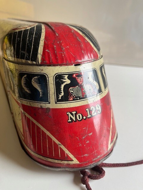 WOLVERINE “Streamline Railway” - Train Pull Toy - from 1940’s - Vintage!