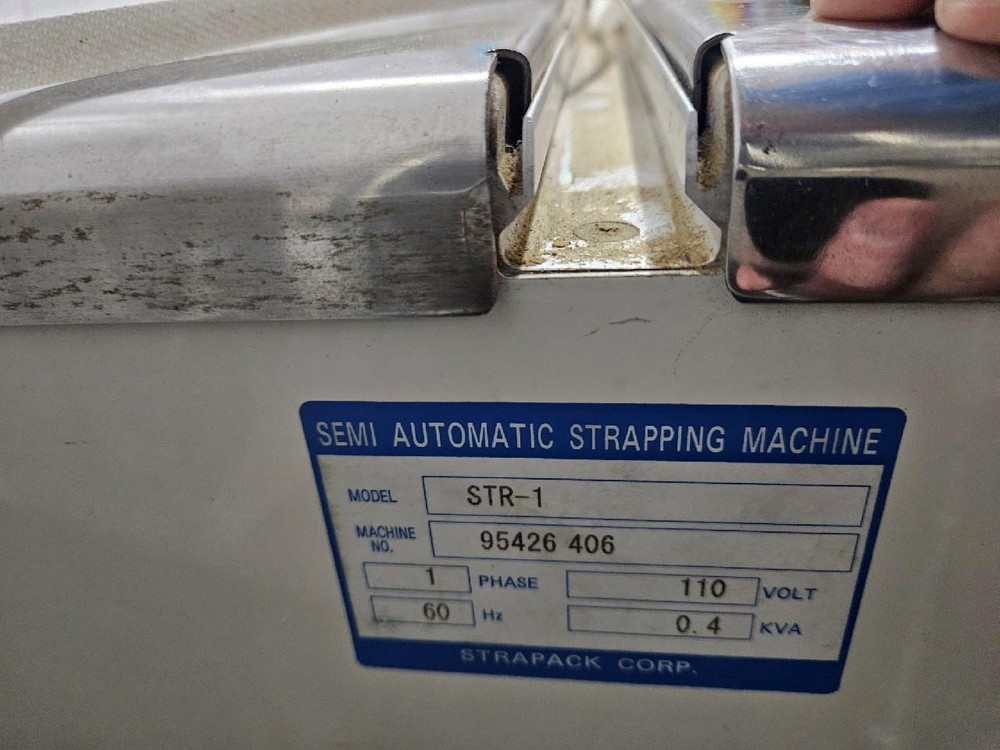 STRAPACK STR-1 SEMI-AUTOMATIC STRAPPING MACHINE BINDING STANDARD ON WHEELS