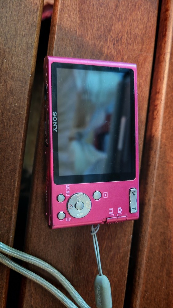 Sony Cyber-Shot DSC-W320 Camera