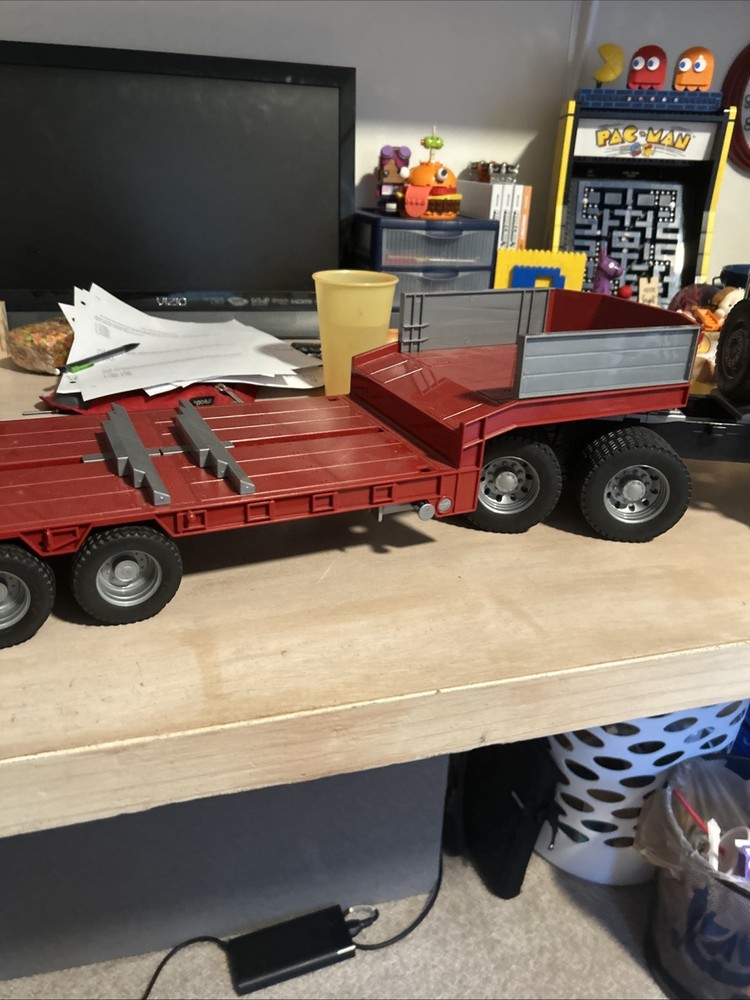 Bruder Mack Granite Flatbed Truck