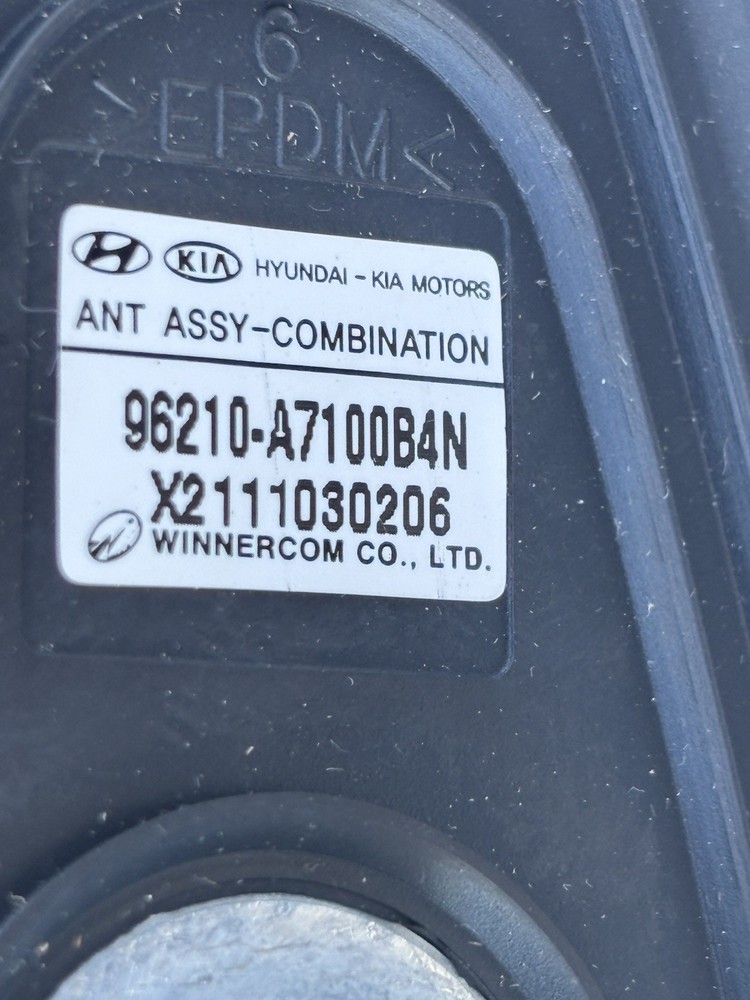 kia forte 2017-2018 Antenna Assembly
