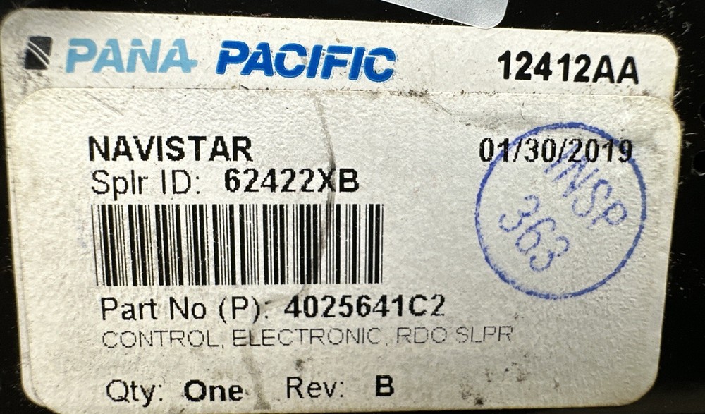 ✅ 2020 International LT Sleeper Radio Control Navistar OEM ✅