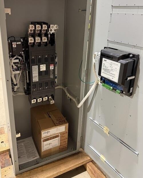 NEW 600 AMP ASCO ATS 208V 3PH AUTOMATIC TRANSFER SWITCH