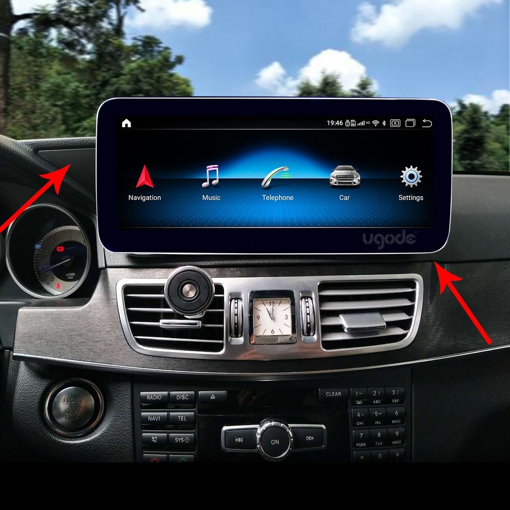 Plastic Frame Base Stand Bracket Holder for Benz E Class W212 LHD Android Screen
