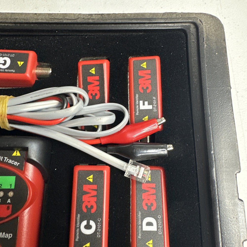 3M DT-2000 DATA COMMUNICATIONS AND COAX CABLE DETECTION INSTRUMENTS