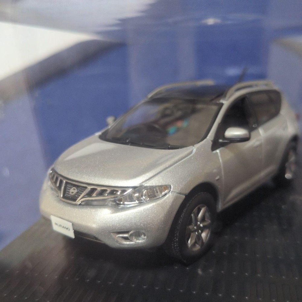 Nissan Murano 1/43 custom made minicar