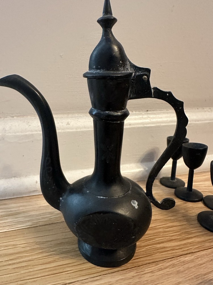 vintage mini Dallah set