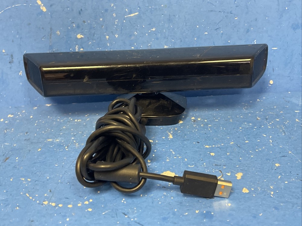 Microsoft 1414 Xbox 360 Kinect Sensor Bar Only Black
