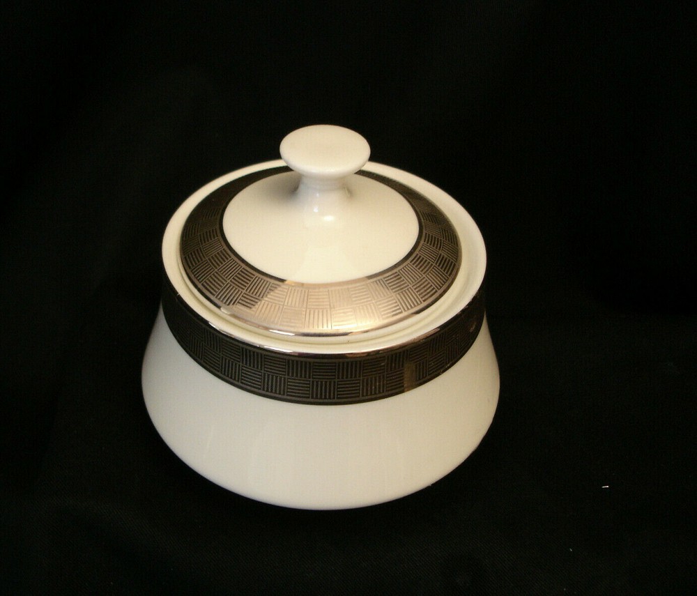 Metropolitan Platinum by Sango CREAMER & SUGAR