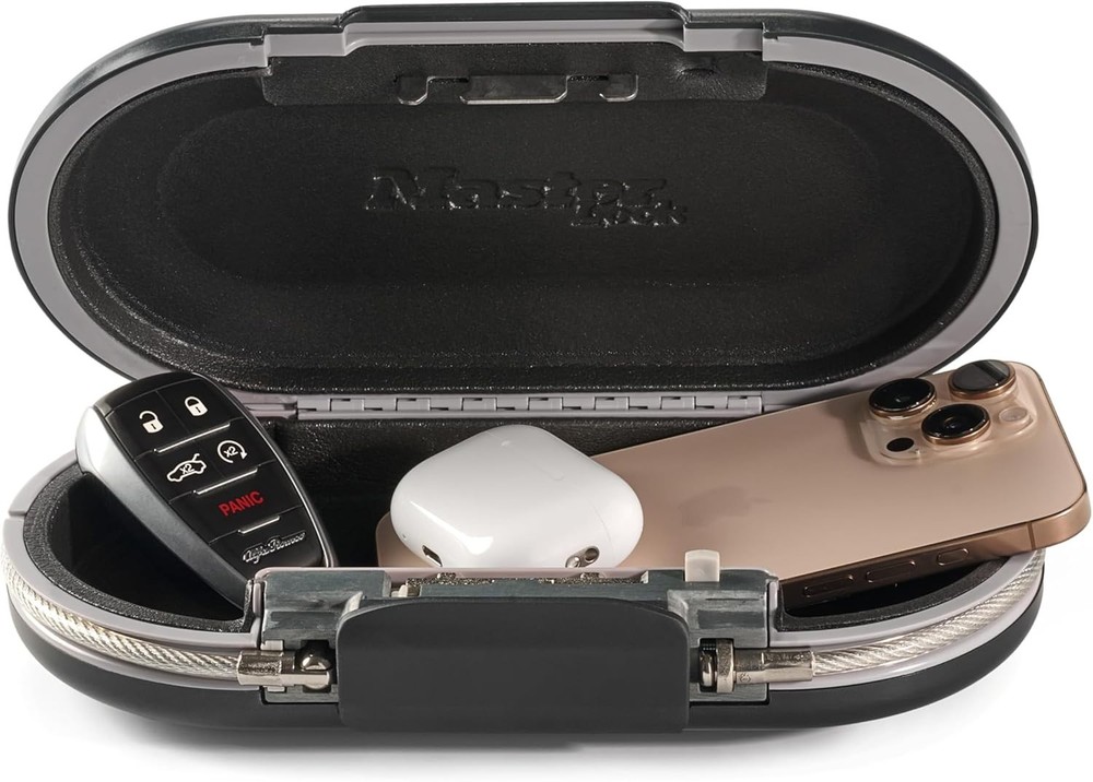 MASTER LOCK Safe Space Portable Safe - Set/Reset - NEW Lightweight