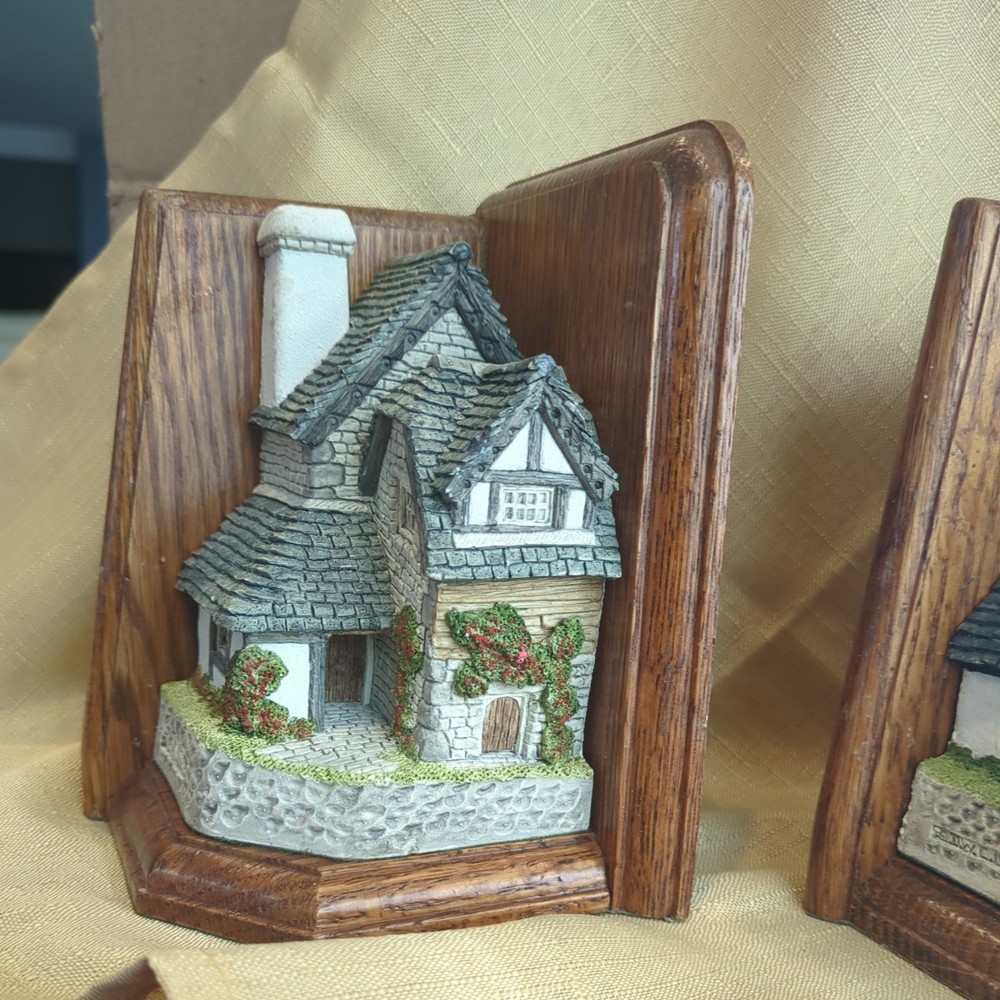 Vintage David Winter Bookends "The Printer and The Printer", 1990