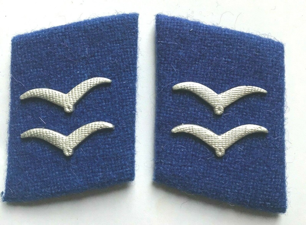 German Luftwaffe MEDIC GEFREITER Collar tabs Metal Gull BLUE background