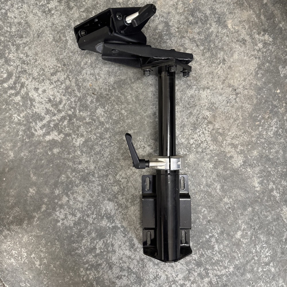 Havis C-HDM-204 8.5" Heavy Duty Telescoping Pole, Side Mount, Short Handle