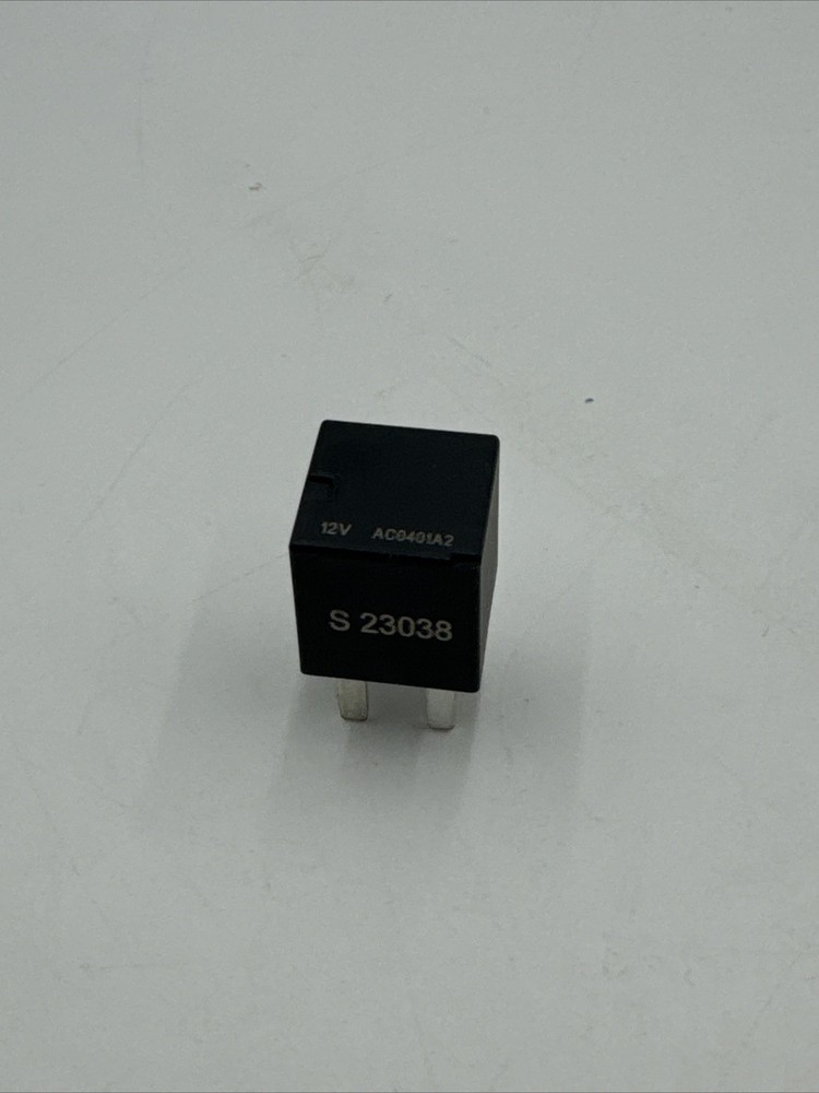 Carquest Premium Distributor Rotor: RAA1799