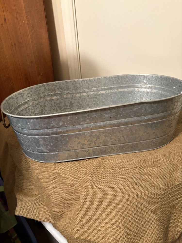 Primitive Antique Galvanized Metal Basket Silver Medium Oval Unsigned