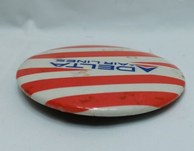 Vintage DELTA AIRLINES Collectable Pin Back Metal Button