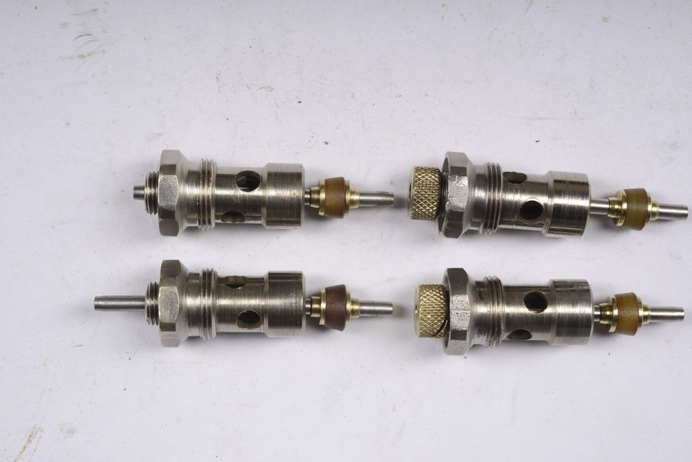 Binks Air Valve Assemblies for spray guns (4).