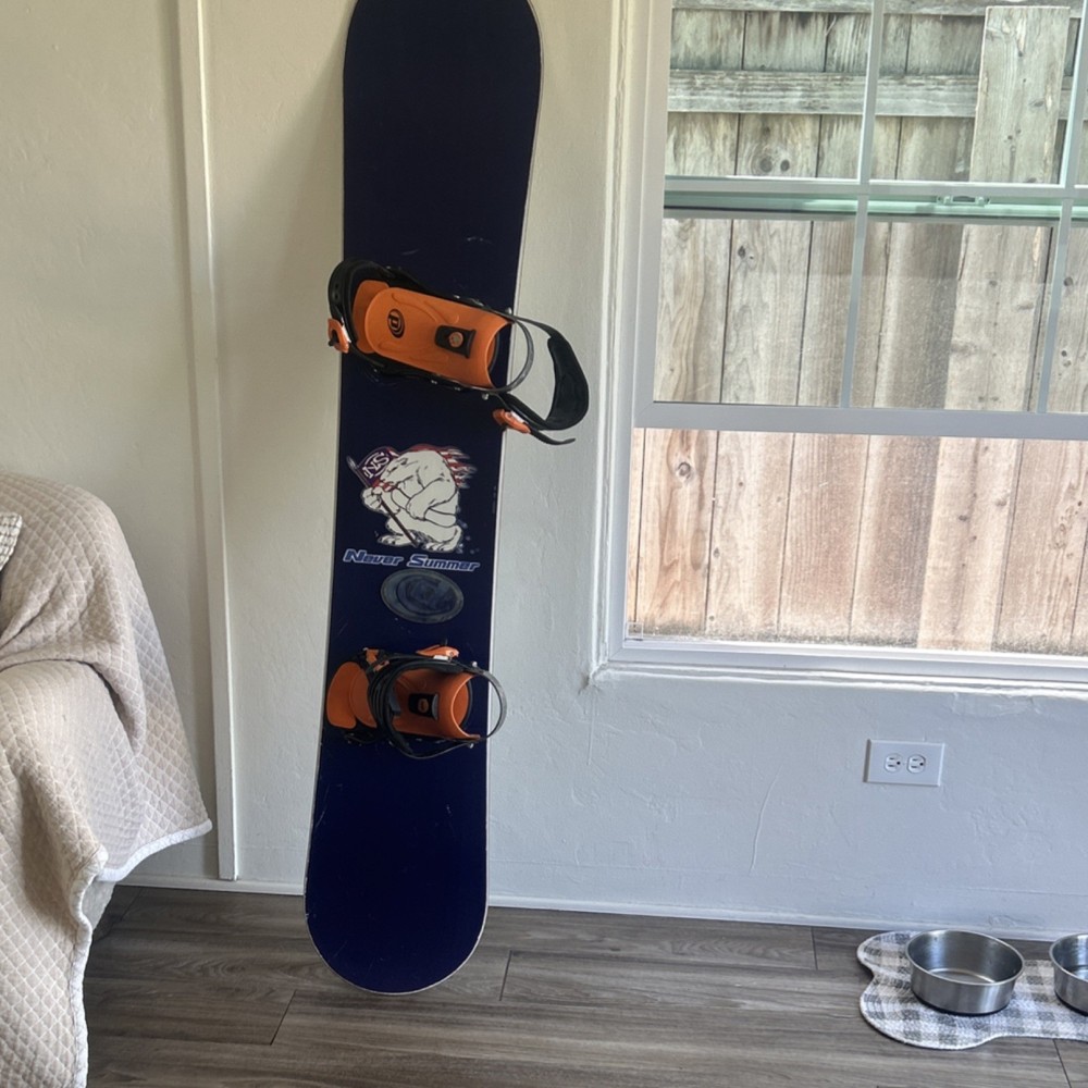 Never Summer Snowboard Blue Orange White with Bindings 4x4 Mount Pattern