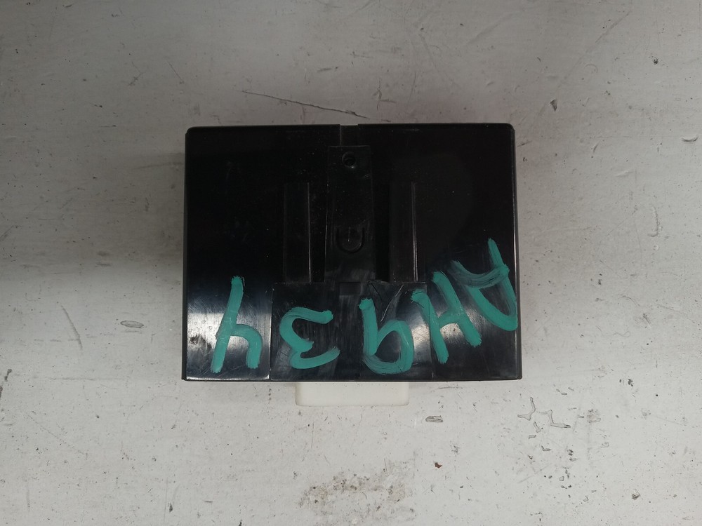 2000 - 2001 MAZDA VAN CRUISE CONTROL MODULE UNIT OEM, LC62 66 320 B