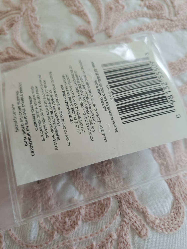 bareMinerals Dual-Sided Silicone Blender -NEW