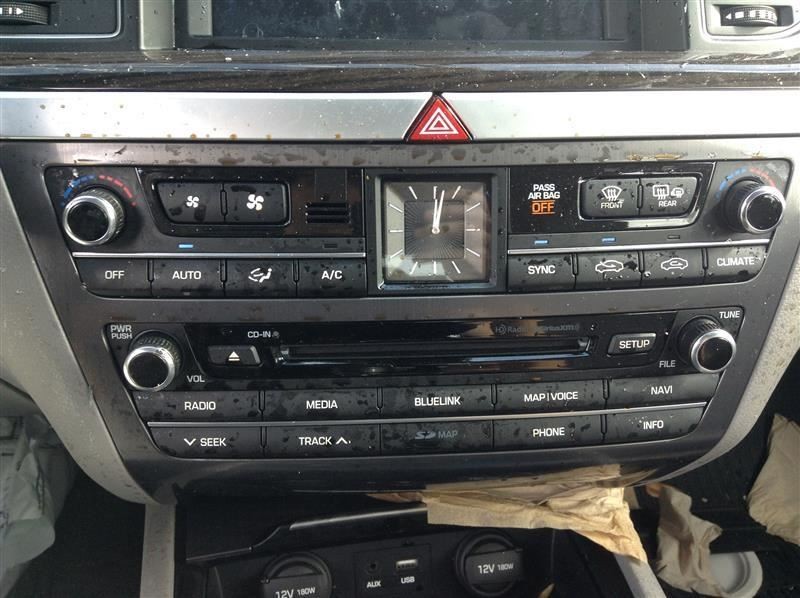 GENESIS 2015 Fuse Box Cabin 6796