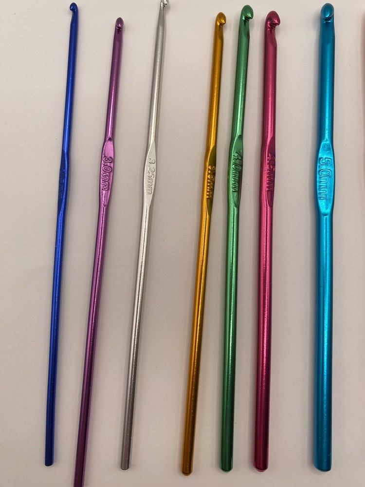 14 Pc Crochet Hooks Set, 2.5Mm-10Mm Crochet Hooks.