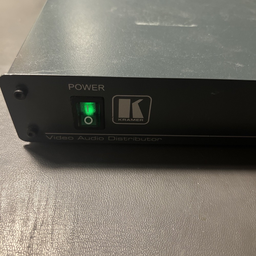 Kramer Electronics 10-010510 VM-5S Video Audio Distributor