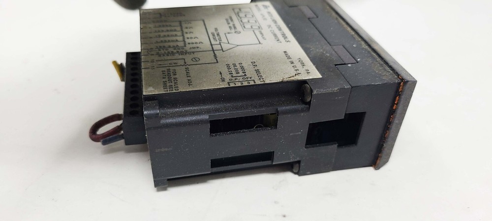 RED LION CONTROLS APLID400 CURRENT METER