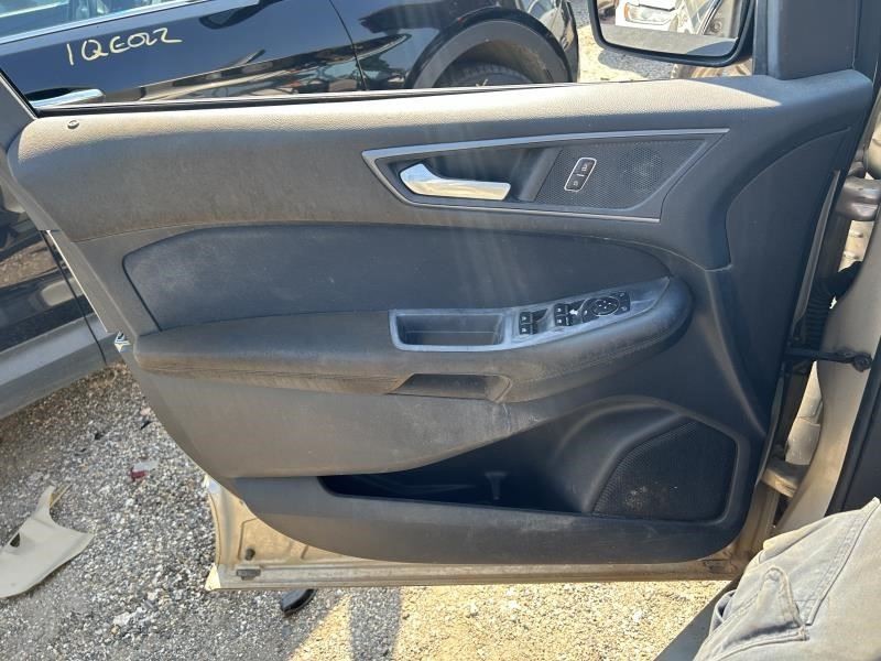 EDGE 2017 Fuse Box Cabin 104622476