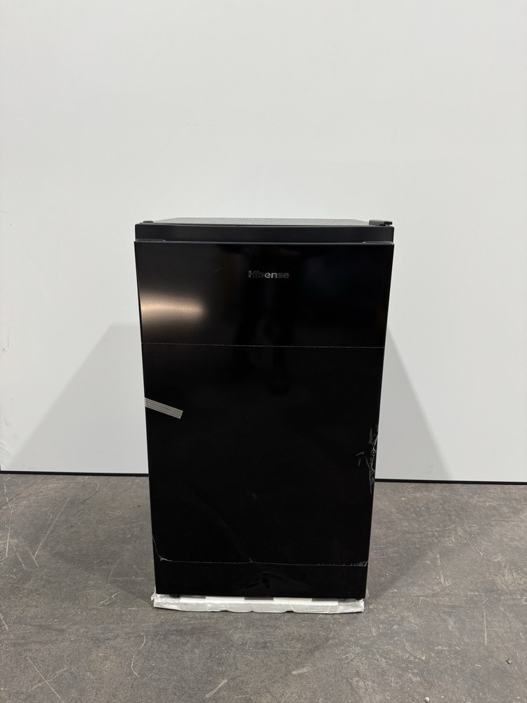 Hisense 3.3-Cu. Feet Mini Fridge ( Black )