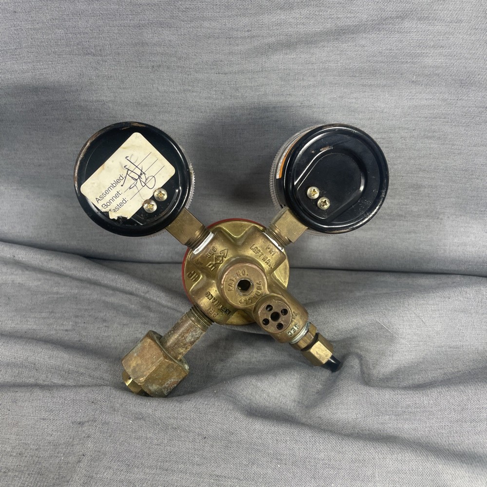 Taprite Series 5740 Compressed Air Regulator 366M