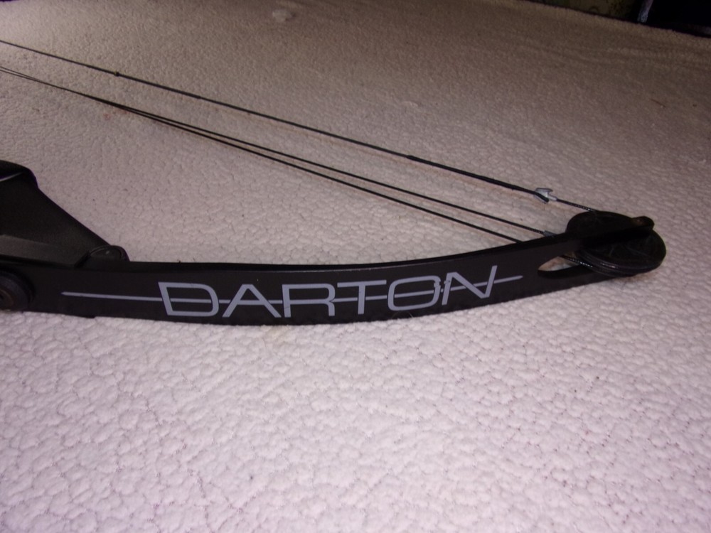 Darton SL30 Right Hand Compound Bow Very good