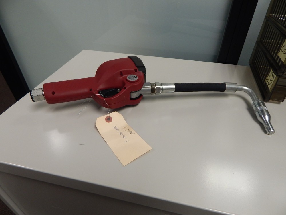 PRESET METERED CONTROL HANDLE