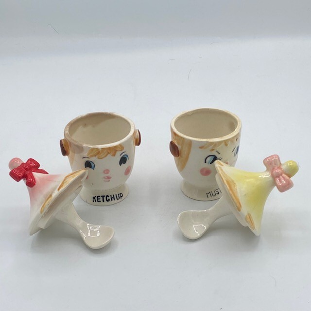 Vtg COMMODORE Anthropomorphic KETCHUP MUSTARD Pixie Condiment Jar Attached Spoon