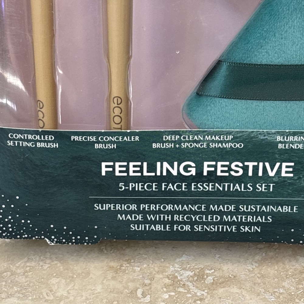 Ecotools Feeling Festive 5-Piece Face Essentials Set NEW IN BOX
