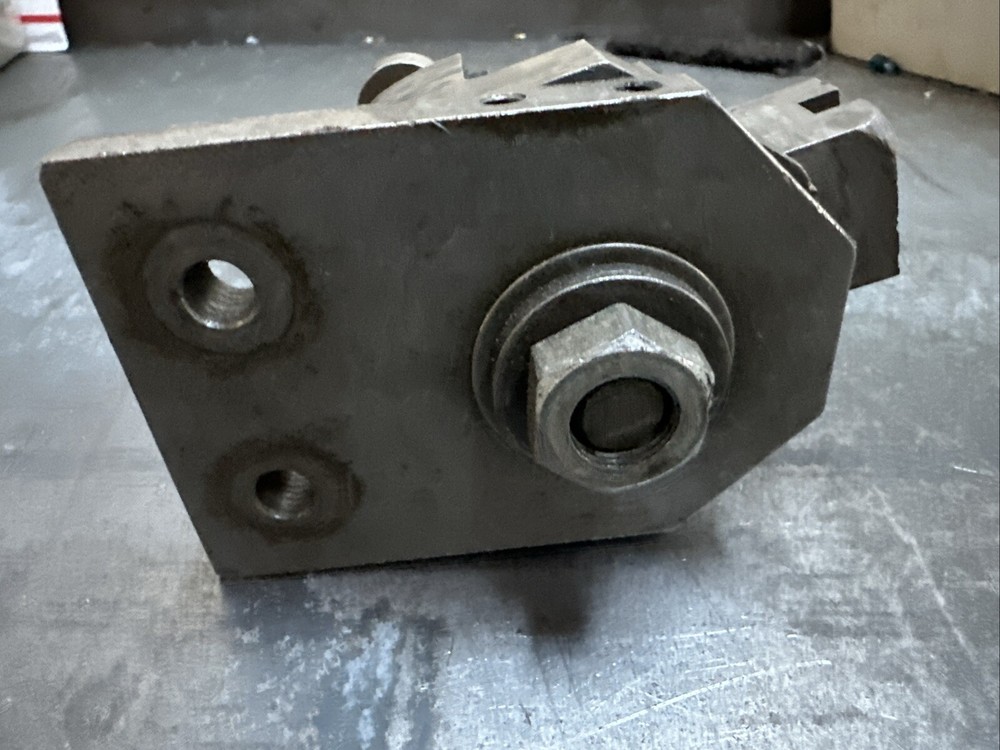 Milling Machine Broaching Tool Holder
