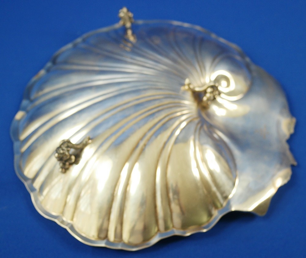 Reed & Barton Silverplate Shell Shaped Footed Bowl 11"