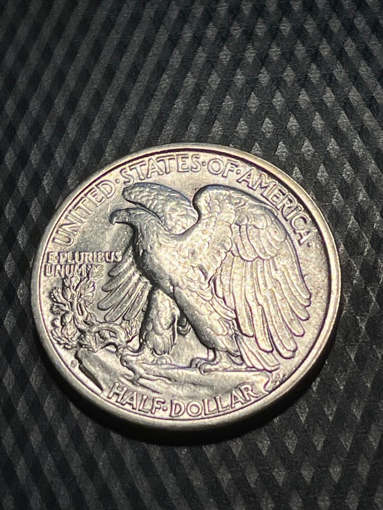 1946 S Walking Liberty Half Dollar BU+ MS+ Sharp Strike