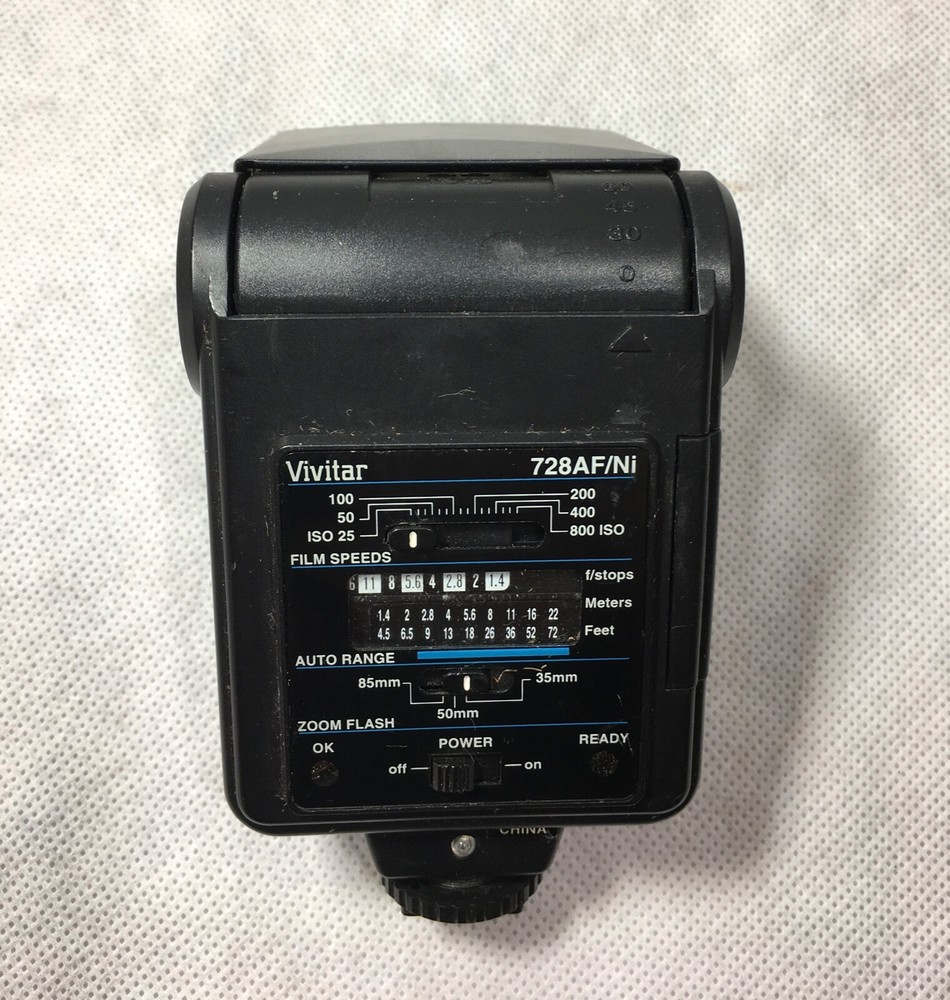 Vivitar Auto Focus Zoom Flash 728AF