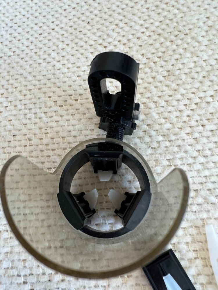 Archery Shoot Through Rest